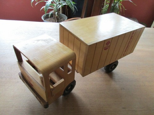 Lkw holz fwf fröbel - ,
