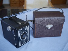 Vintage Agfa Box Kamera mit Original Ledertasche für Agfa Film B2, 1930er Jahre