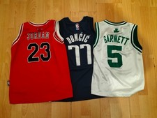 3x NBA trikots Celtics Chicago