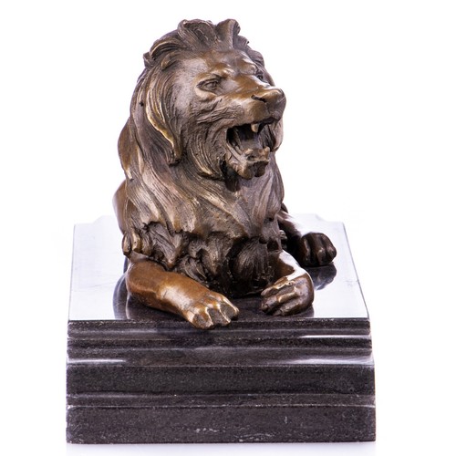 Figur eisen löwe - ,