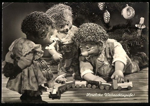 Mecki familie spielt mit - spielt,