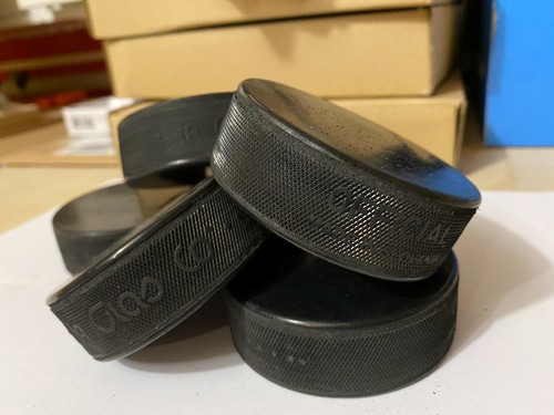 Eishockey puck menge frei - eishockey, puck,