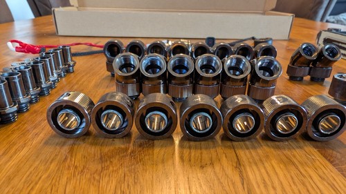 Ekwb black nickel fittings - black,
