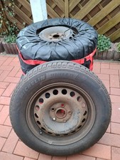 Winterreifen Michalin 195/65 R15 T91 (Paar Tage gefahren bin) mit Stahlfelgen.
