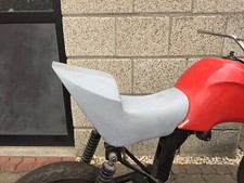 Sitzbank MZ ETZ 251 Saxon 125 IFA Motorrad Supermoto Rennmaschine Höcker Saxon