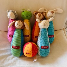 ESPRIT - Kegelspiel mit 6 Plüschfiguren und Ball
