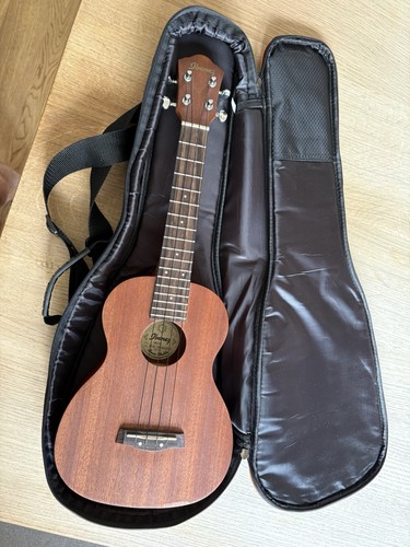 Ibanez uks10 ukulele inkl - ibanez,