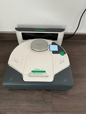Vorwerk Staubsaugerrobotor Kobold VR100 mit Ladestation