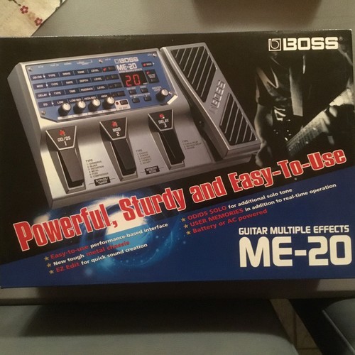 Boss guitar multiple - me,