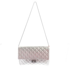 Schultertasche Chanel Grau