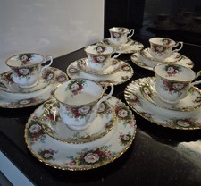 Royal Albert Old Country Roses
