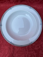 Wedgwood  Amherst England - 1