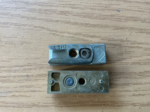 Roto 17 schließblech - roto,