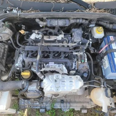 Motor opel corsa - motor,