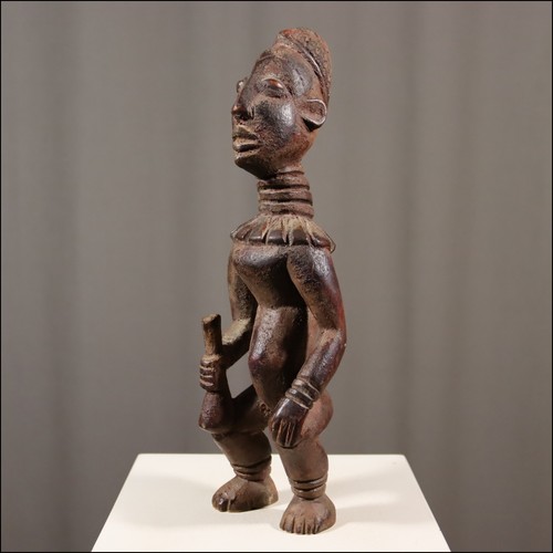 82230 figur bamileke kamerun - figur,
