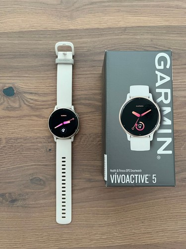 Garmin vívoactive - , 5