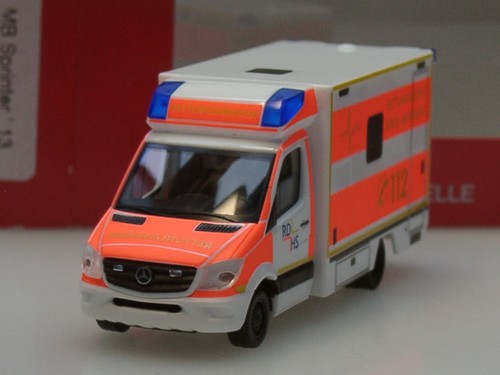 Herpa mercedes sprinter rtw - mercedes,