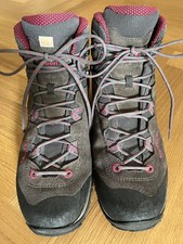 Lowa Bergstiefel SASSA GTX MID