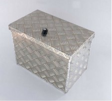 ALU Riffelblech Deichselbox
