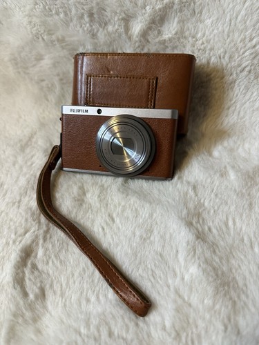 Fujifilm xf1 kompakt - xf1,