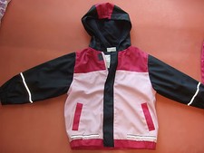 Mädchenregensachen Größe 98 (060)