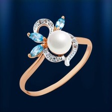 Ring with Pearls & Topaz