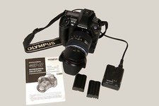 Olympus E3 mit Zuiko Digital 12-60 1:2,8-4 