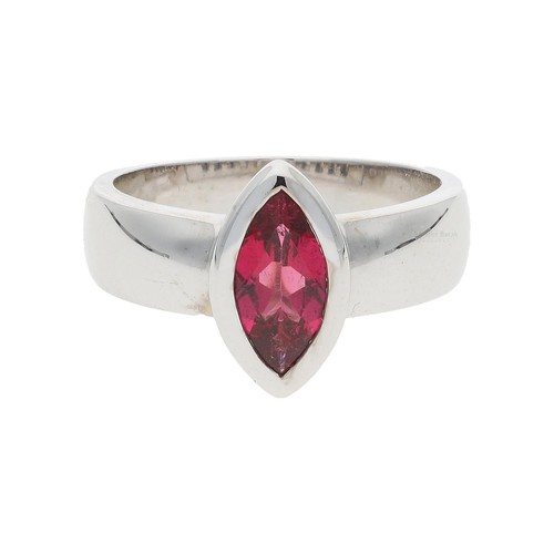 Ring 750 000 - (18, karat)