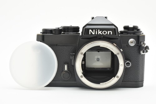 Fast neuwertig nikon fe - neuwertig],