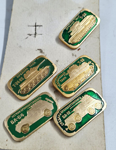 Pins militärfahrzeuge - 5x,