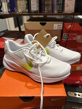 Nike Revolution 7 Gr. 38 Mint