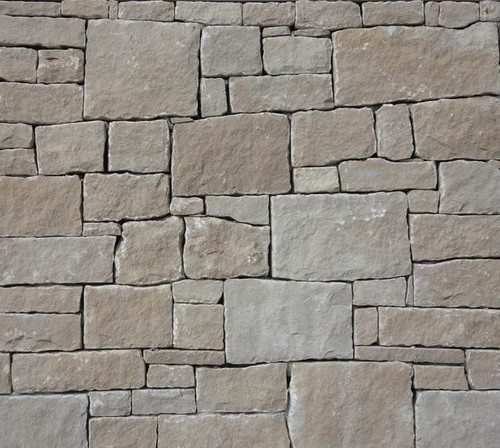 Trockenmauer