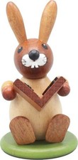 Osterhase auf Sockel natur mit