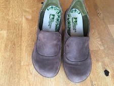 el naturalista 37 Pumps Braun