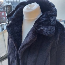 Schwarze  Webpelzjacke Gr.44