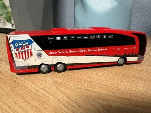 Mannschaftsbus fsv zwickau - mannschaftsbus,
