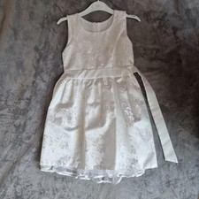 Schickes Festliches Weißes Mädchen Kleid 122 Hochzeit Taufe Blumenmädchen