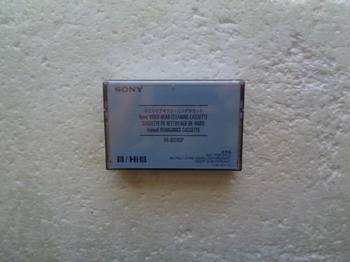 Video head cleaning cassette - head,