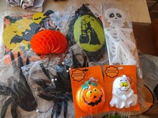 Halloween Deko Konvolut - Spinnen, Skelett, Fensterbilder beleuchtet