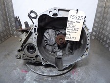 Schaltgetriebe 5 Gang Nissan