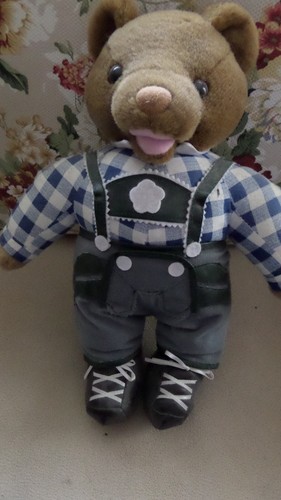 Bayerischer teddy bär mit - teddy,