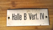 Antikes Emaille Schild, Halle