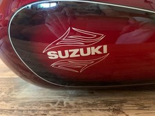 SUZUKI KRAFTSTOFFTANK BENZINTANK FUEL TANK VS1400 Intruder 44100-38BJ0-20F