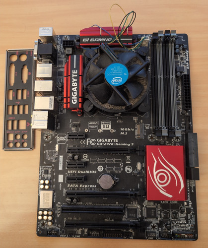 Motherboard gigabyte - motherboard,