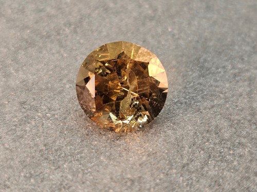 Natural golden topaz ct - golden, 8.6