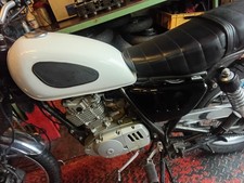 Suzuki GN125 Lacksatz
