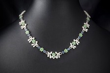 Feines Haute Couture Collier Saphire Tsavorite Diamanten in Weißgold 750 Schmuck