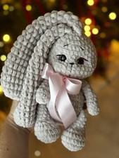 Handgemachter gehäkelter Hase