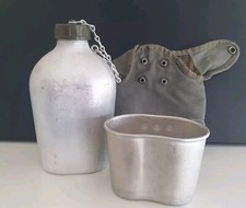 alte Feldflasche gemarkt AM ALU