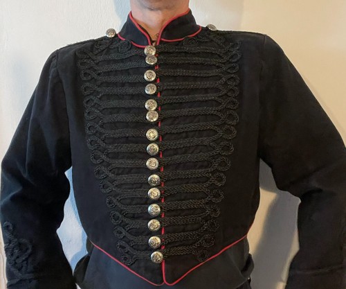 Victorian gothic - -,